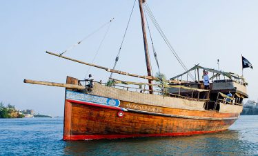 tamarind dhow cruise